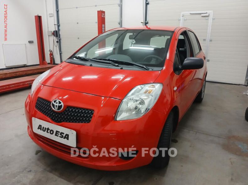 Toyota Yaris - hlavní fotka inzerátu