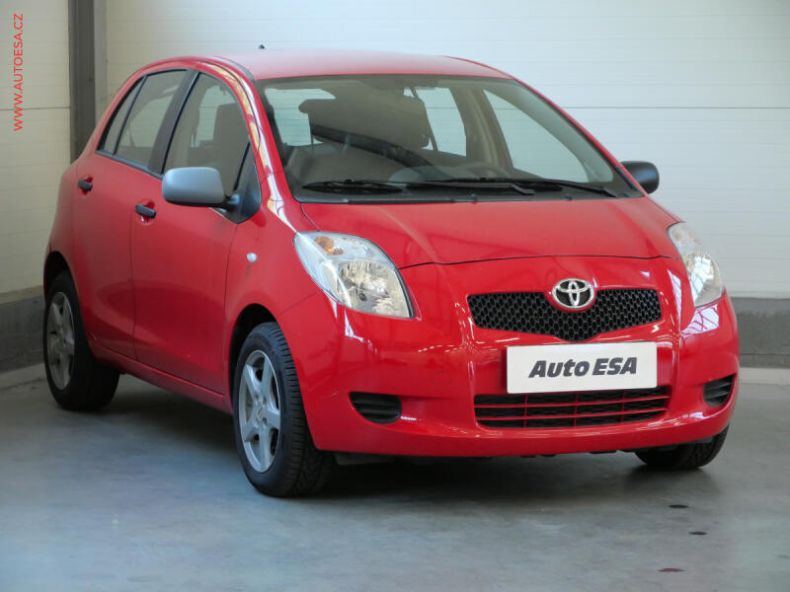 Toyota Yaris - hlavní foto