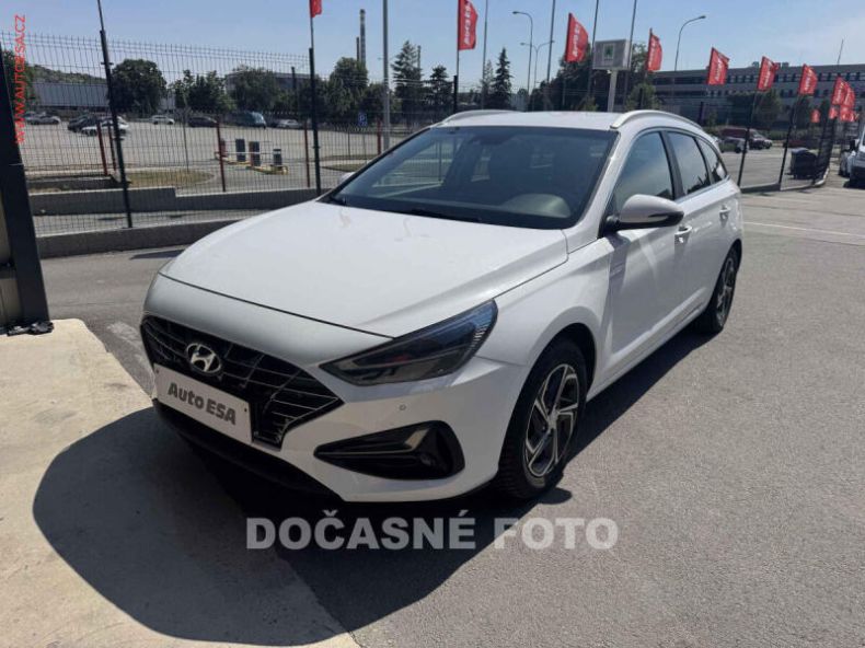 Hyundai i30 - hlavní foto