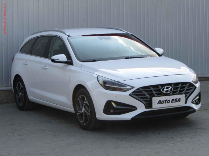 Hyundai i30 - hlavní foto