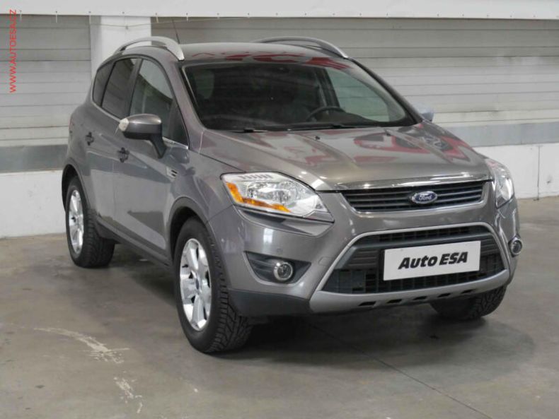 Ford Kuga - hlavní foto