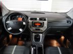Ford Kuga - fotka číslo 7