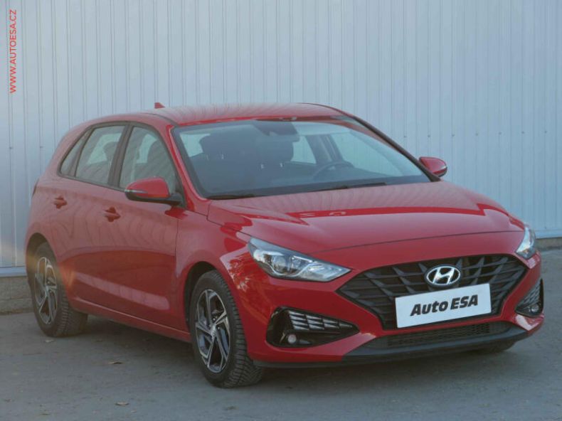 Hyundai i30 - hlavní foto