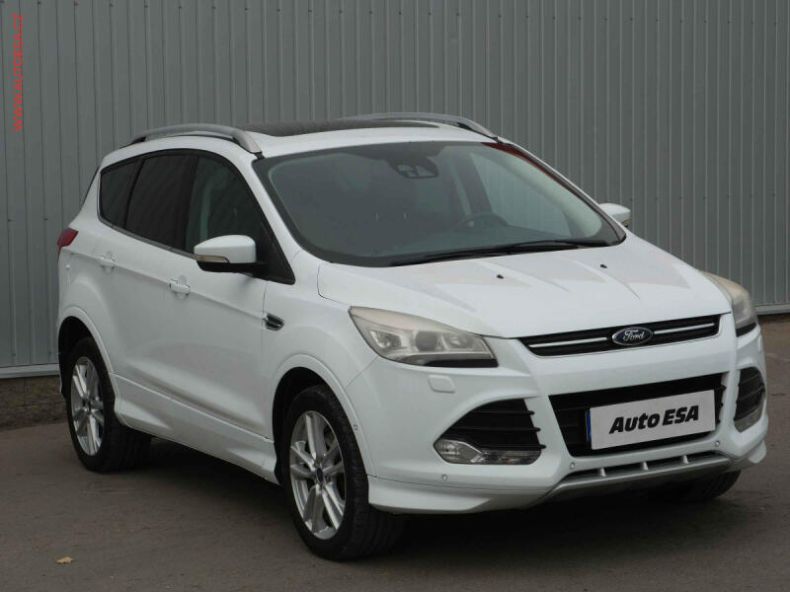 Ford Kuga - hlavní foto