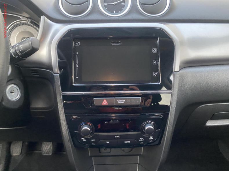 Suzuki Vitara - hlavní fotka