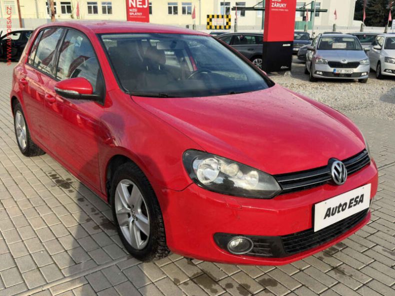 Volkswagen Golf - hlavní foto