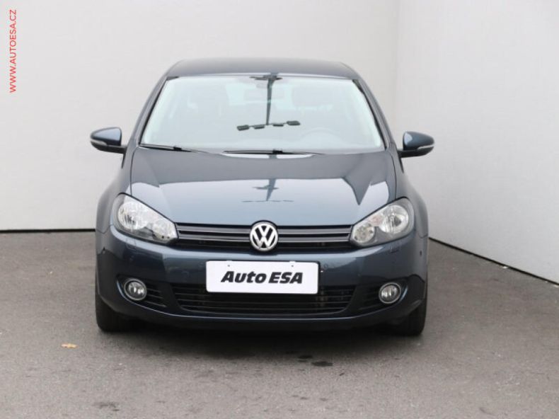 Volkswagen Golf - hlavní fotka