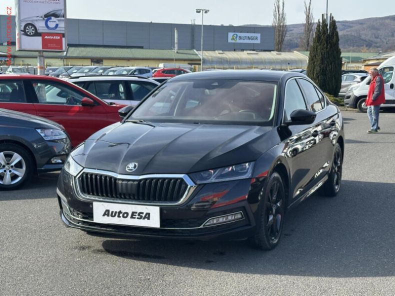 Škoda Octavia - hlavní fotka