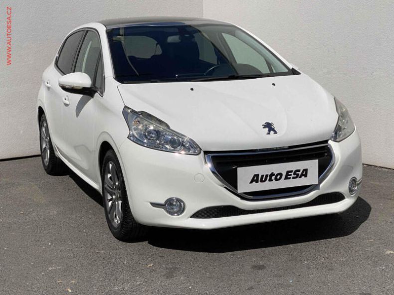 Peugeot 208 - hlavní fotka inzerátu
