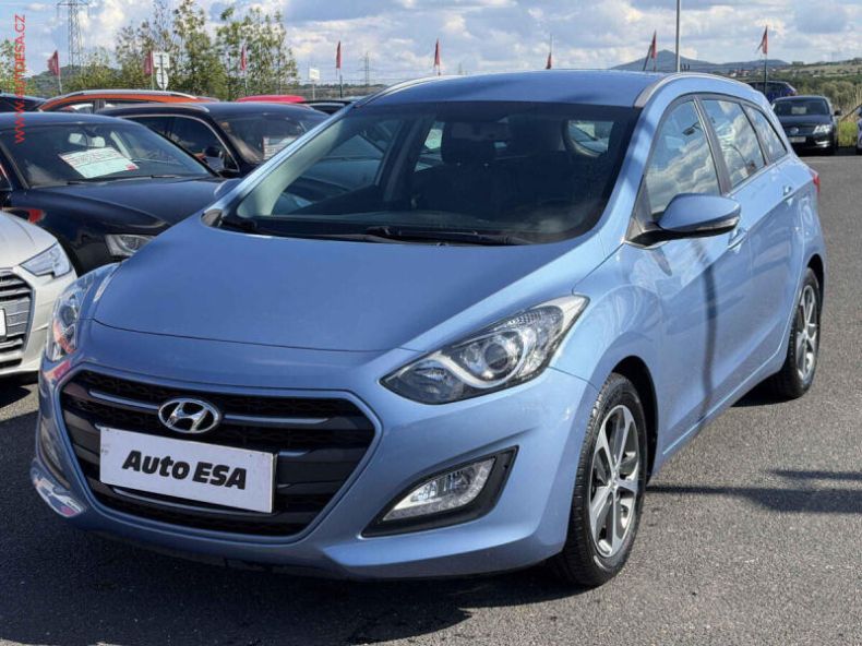 Hyundai i30 - hlavní foto