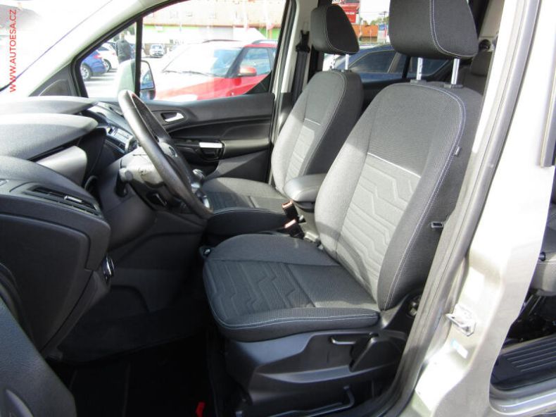 Ford Tourneo - hlavní fotka