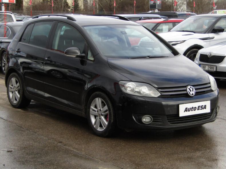 Volkswagen Golf - hlavní foto