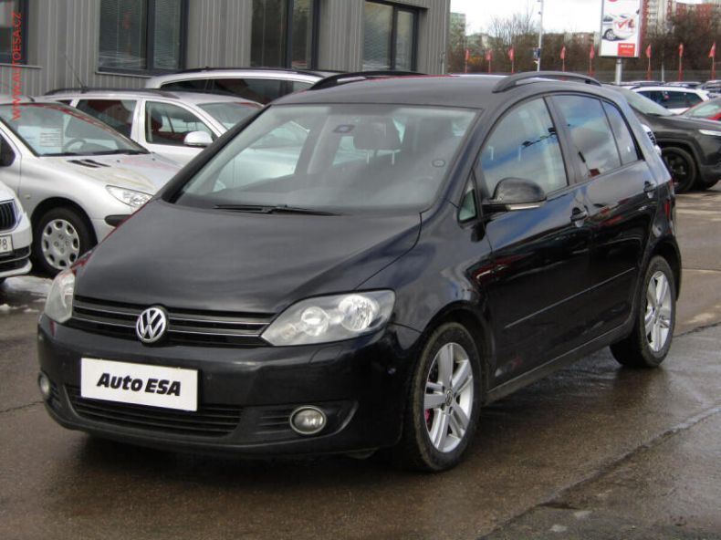 Volkswagen Golf - hlavní fotka