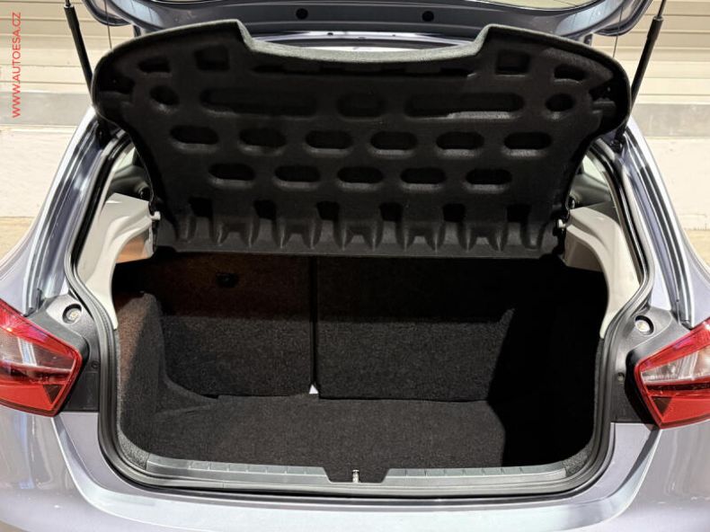 Seat Ibiza - hlavní fotka