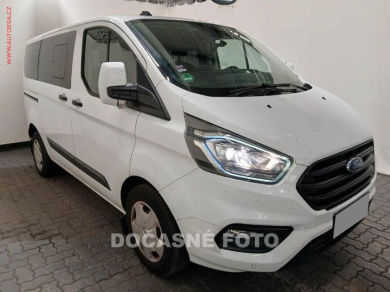 Ford Transit - hlavní foto