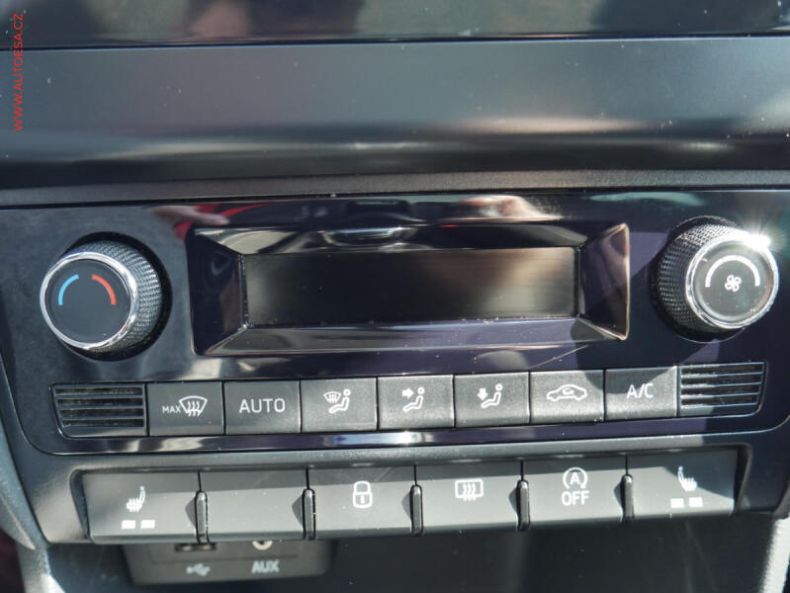 Škoda Rapid - hlavní fotka