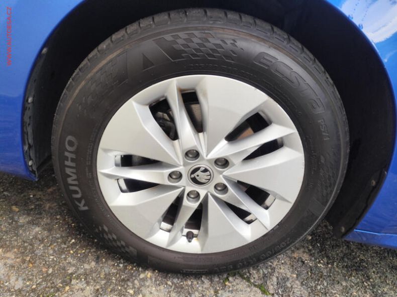 Škoda Octavia - hlavní fotka