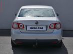 Volkswagen Jetta - fotka číslo 4