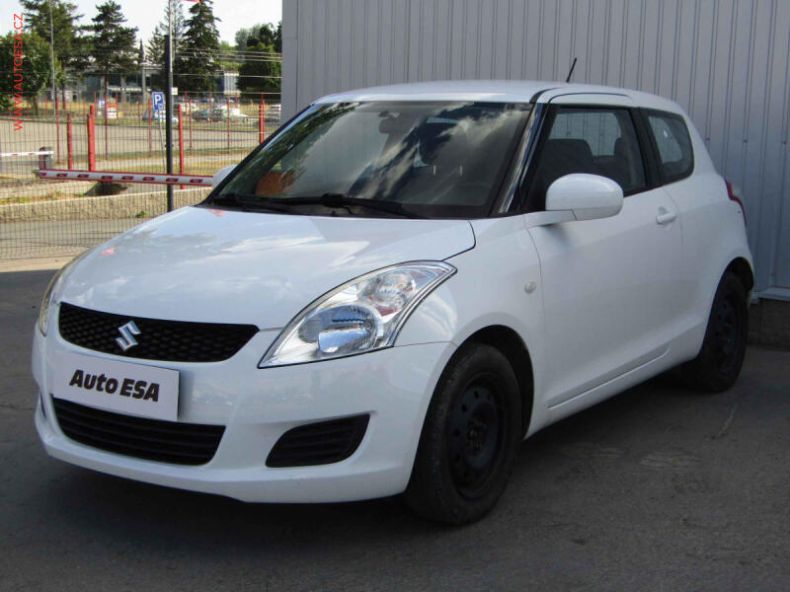 Suzuki Swift - hlavní fotka
