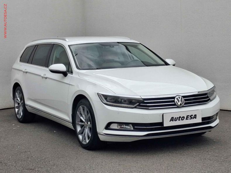 Volkswagen Passat - hlavní fotka