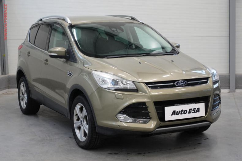 Ford Kuga - hlavní foto