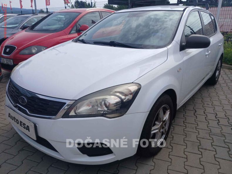 Kia Cee'd - hlavní foto