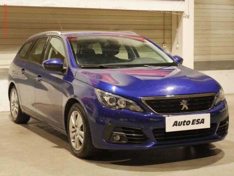 Peugeot 308 - hlavní fotka