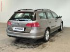 Volkswagen Passat - fotka číslo 5