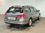Volkswagen Passat - fotka číslo 5