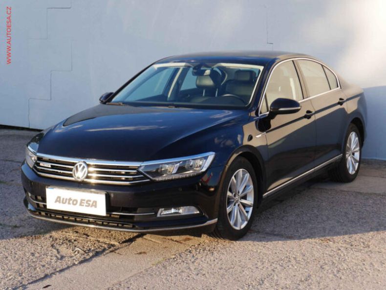 Volkswagen Passat - hlavní fotka inzerátu