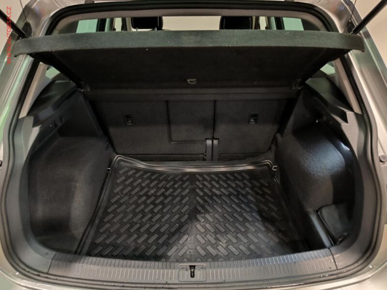 Volkswagen Tiguan - hlavní fotka