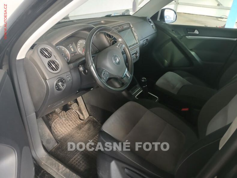 Volkswagen Tiguan - hlavní fotka