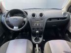 Ford Fusion - fotka číslo 7