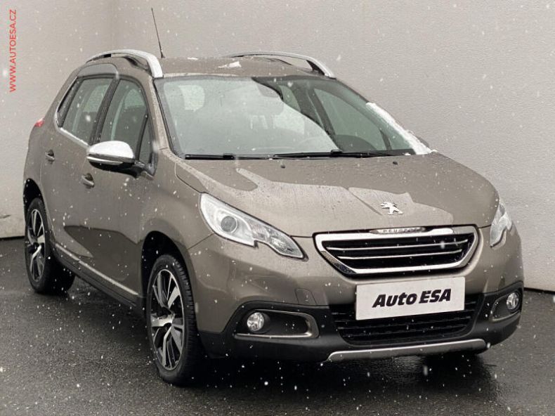 Peugeot 2008 - hlavní foto