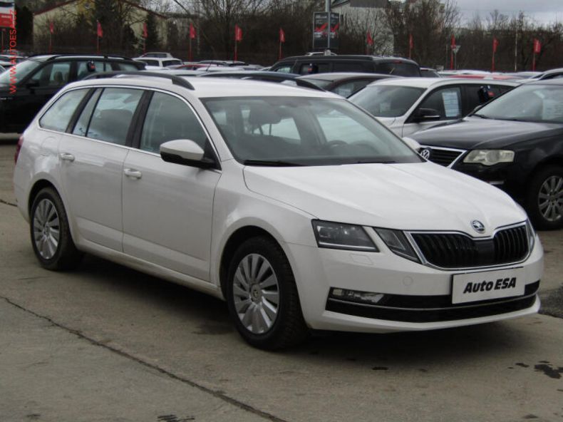 Škoda Octavia - hlavní foto