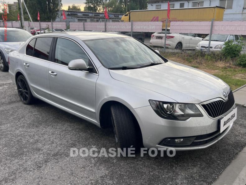Škoda Superb - hlavní fotka inzerátu