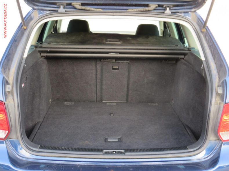 Volkswagen Golf - hlavní fotka