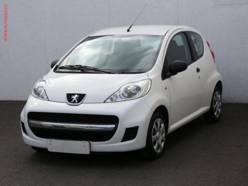 Peugeot 107 - hlavní fotka
