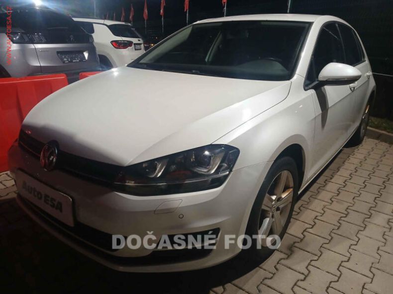 Volkswagen Golf - hlavní foto