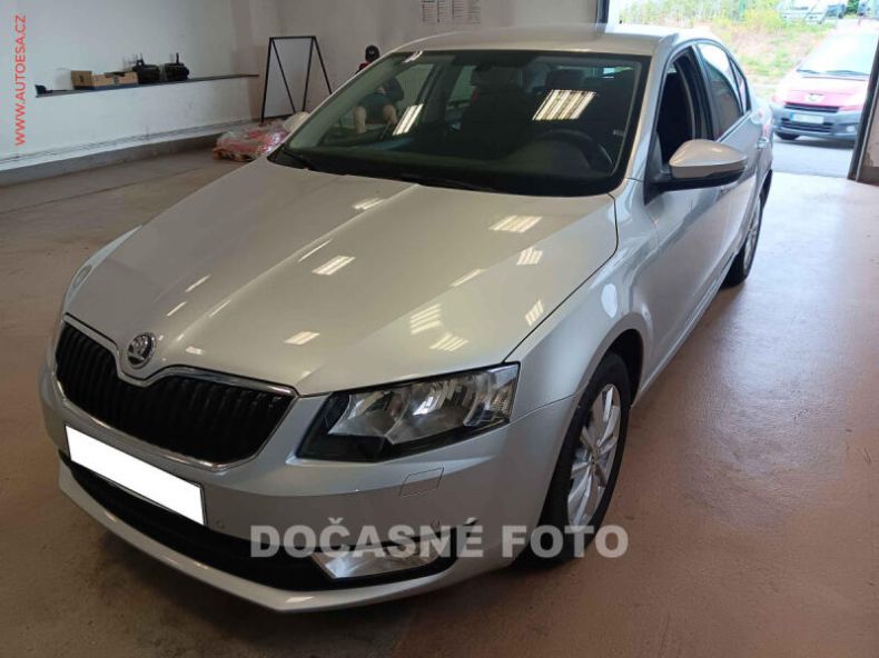Škoda Octavia - hlavní foto