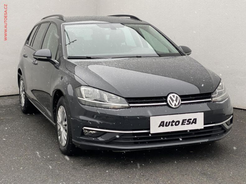 Volkswagen Golf - hlavní foto