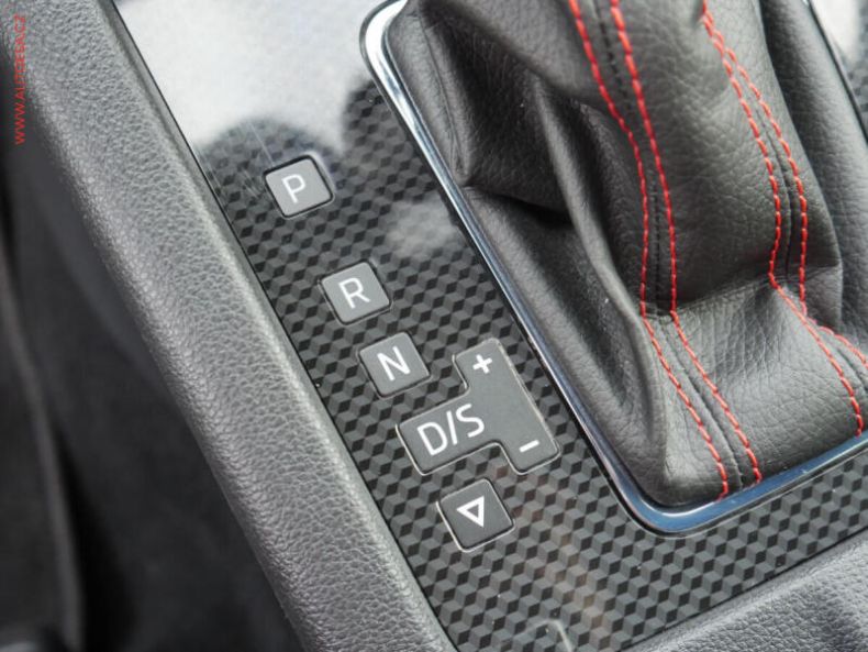 Škoda Octavia - hlavní fotka