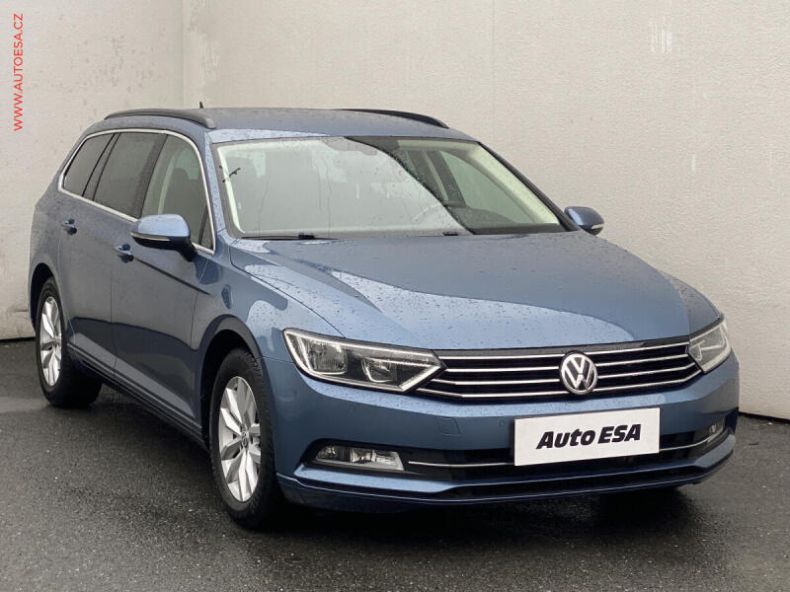 Volkswagen Passat - hlavní foto