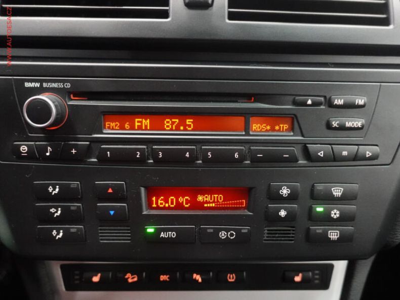 BMW X3 - hlavní fotka