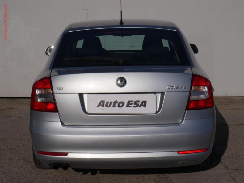 Škoda Octavia - hlavní fotka