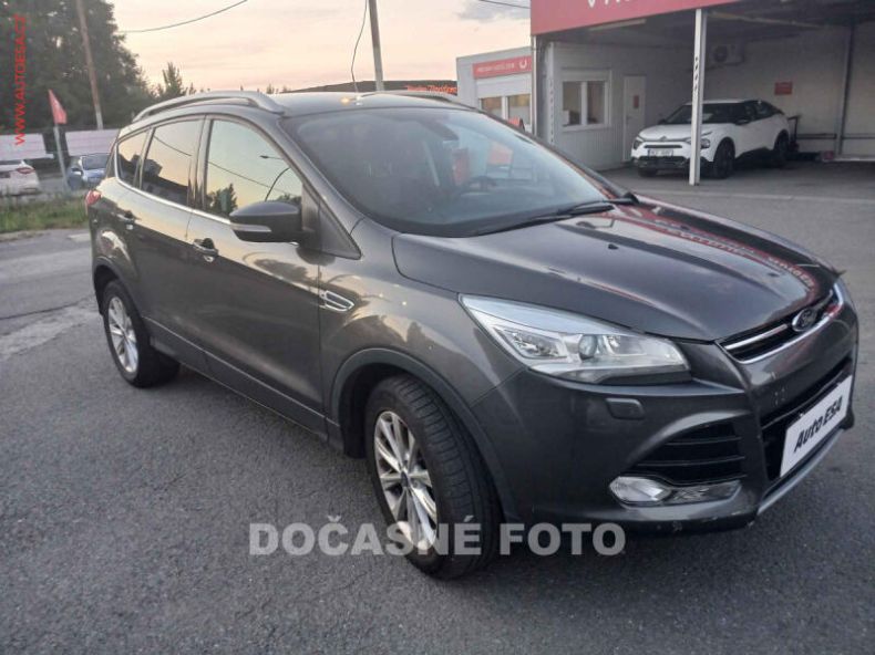 Ford Kuga - hlavní foto