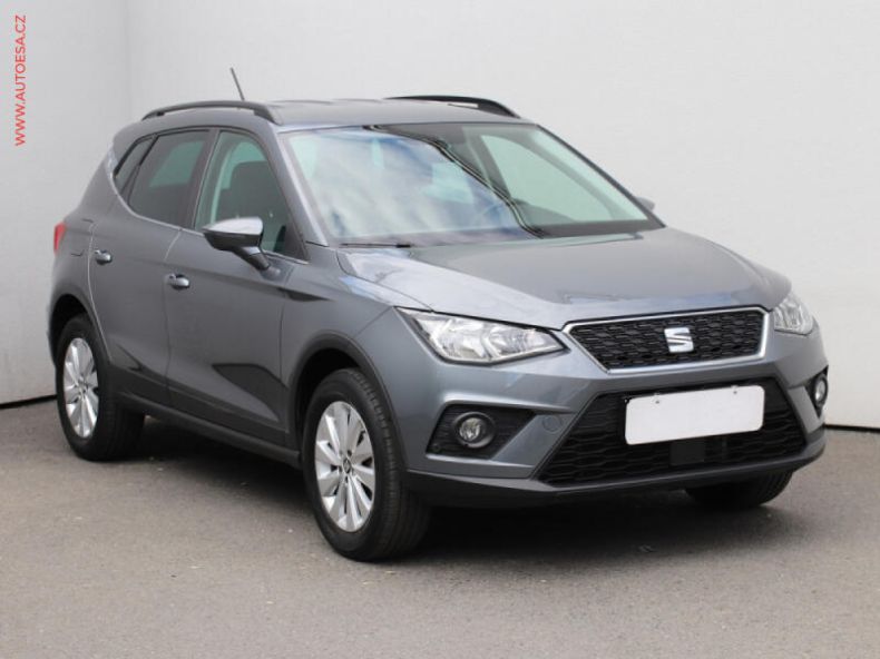 Seat Arona - hlavní foto