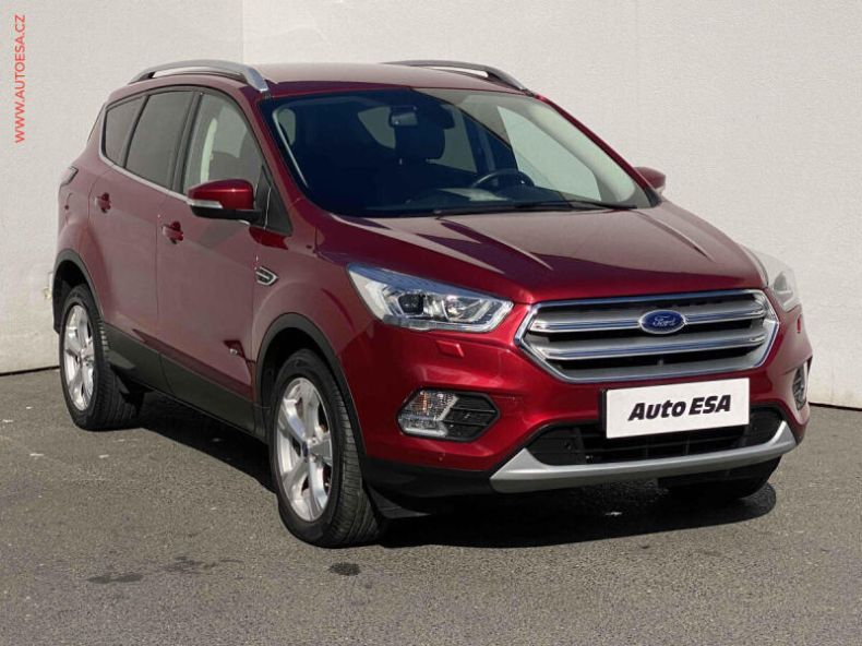 Ford Kuga - hlavní foto