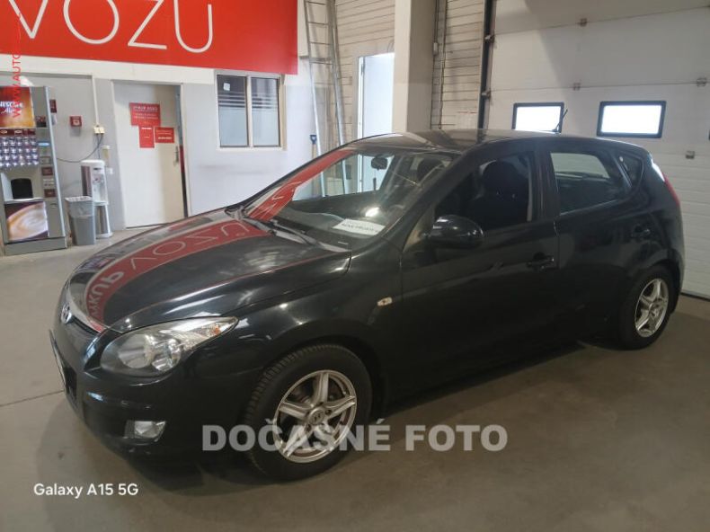 Hyundai i30 - hlavní fotka inzerátu