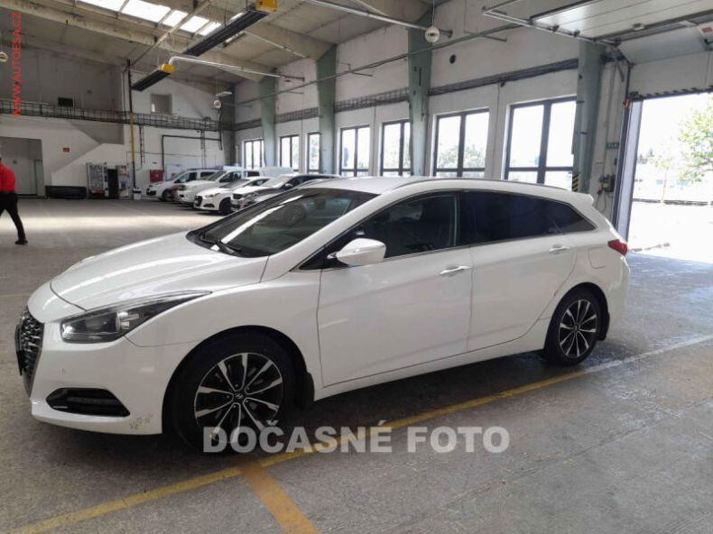 Hyundai i40 - hlavní fotka inzerátu